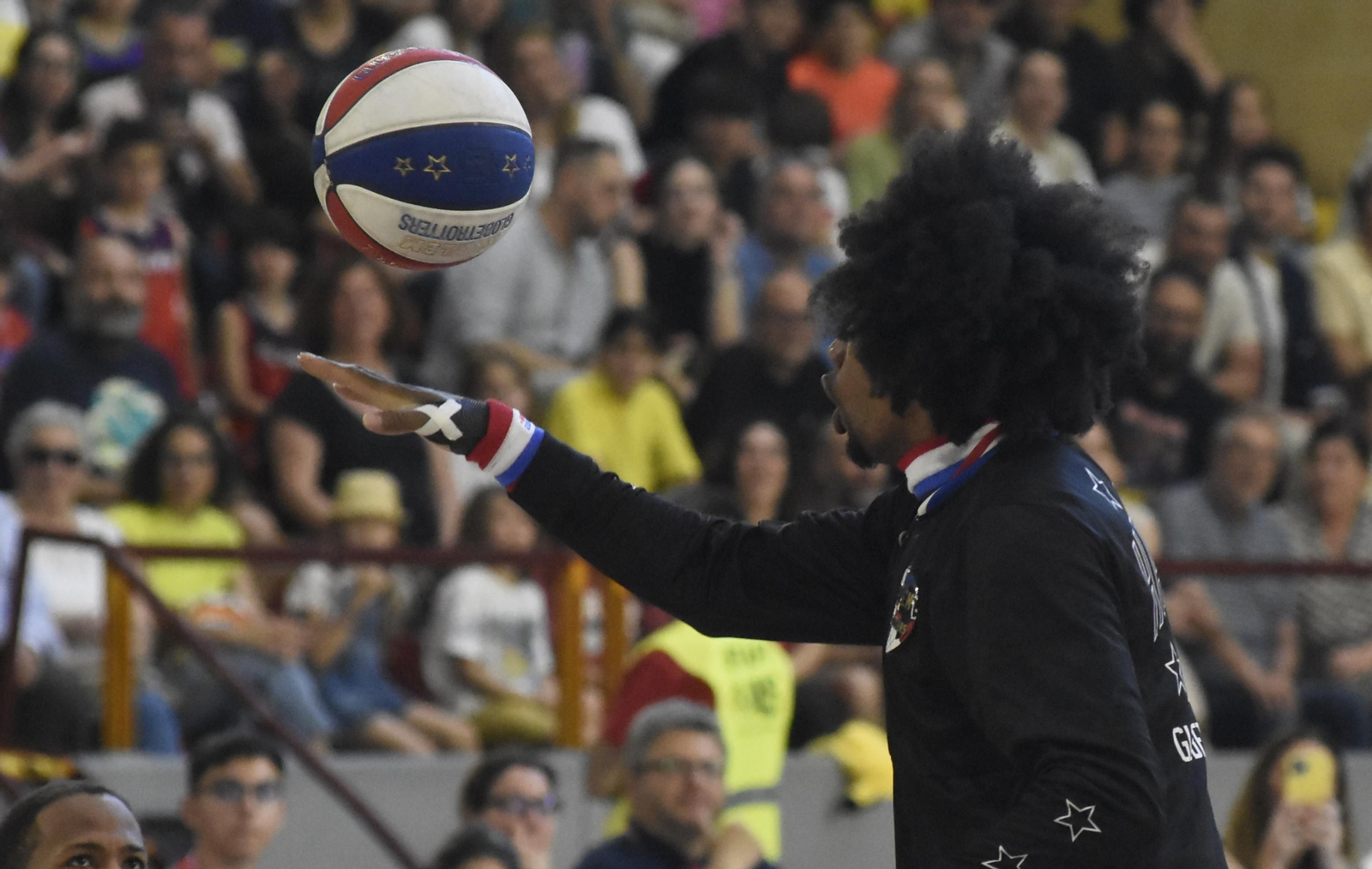 Las mejores fotos del espectáculo de los Harlem Globetrotters en Córdoba