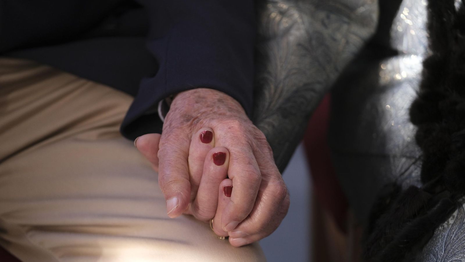 Brindis por 75 años de amor de Carmen y Roque, en imágenes