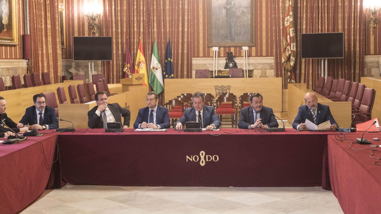 Un  momento de la rueda de prensa para hacer balance de la Semana Santa.