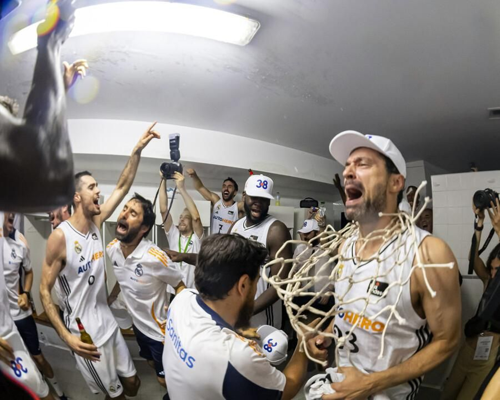 Las fotos del título del Real Madrid en baloncesto