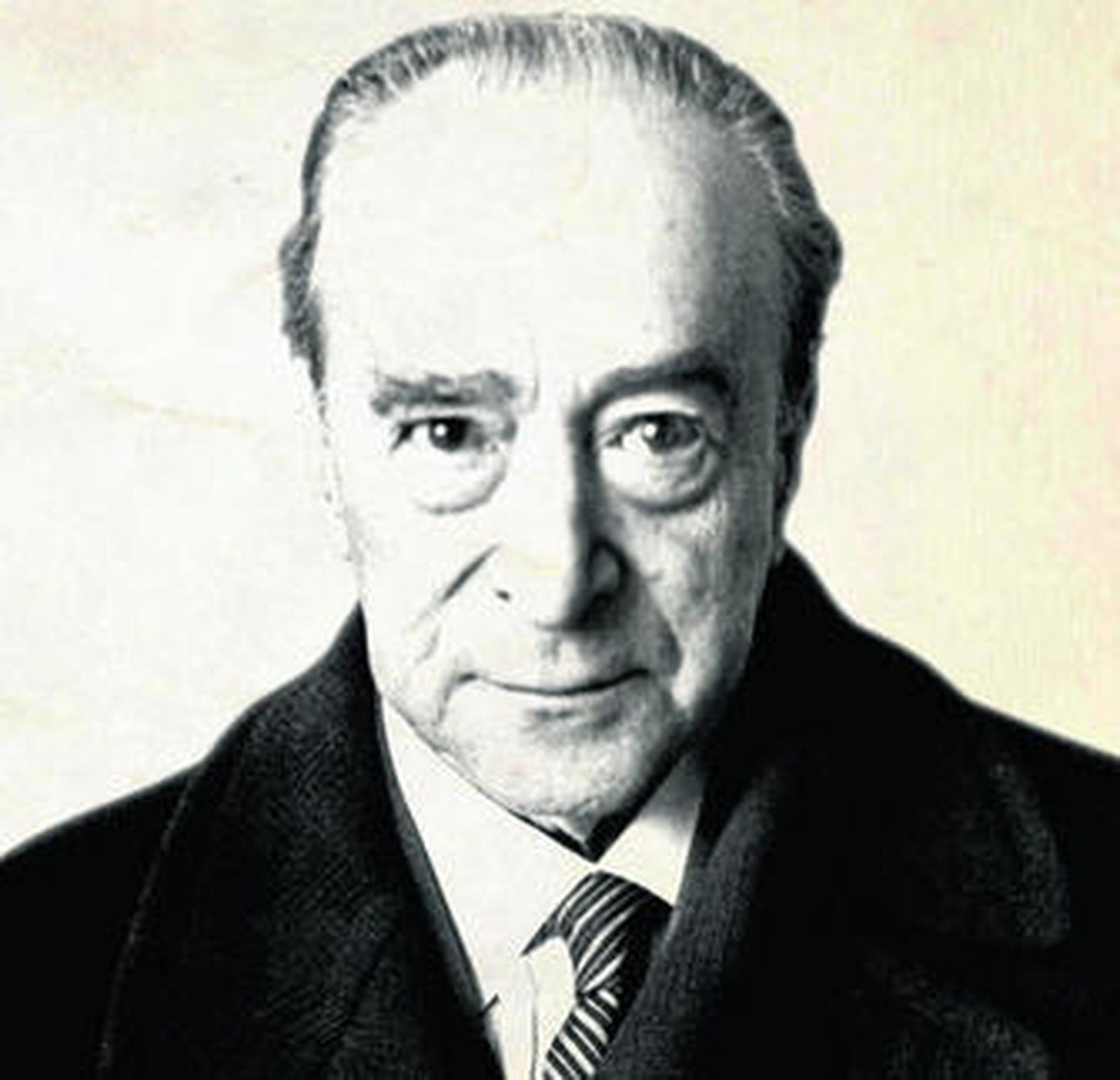 Julio Camba (1884-1962), gallego de Vilanova de Arousa.