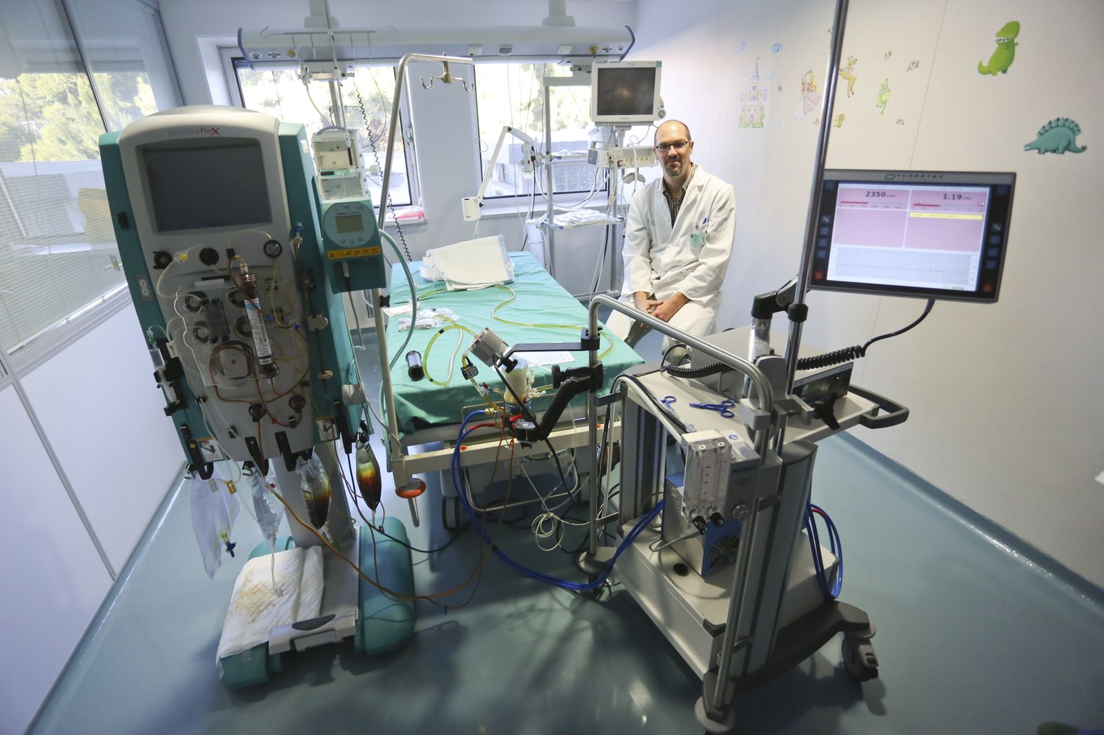 El aparato es capaz de sustituir al corazón y los pulmones.