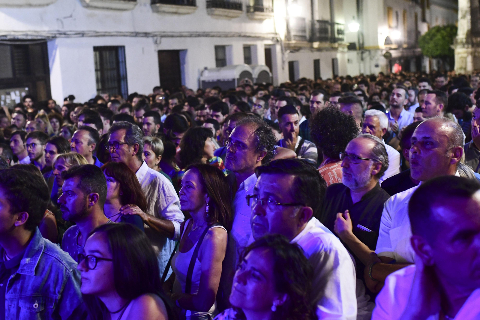 Público en una de las actuaciones de la pasada edición de La Noche Blanca del Flamenco.
