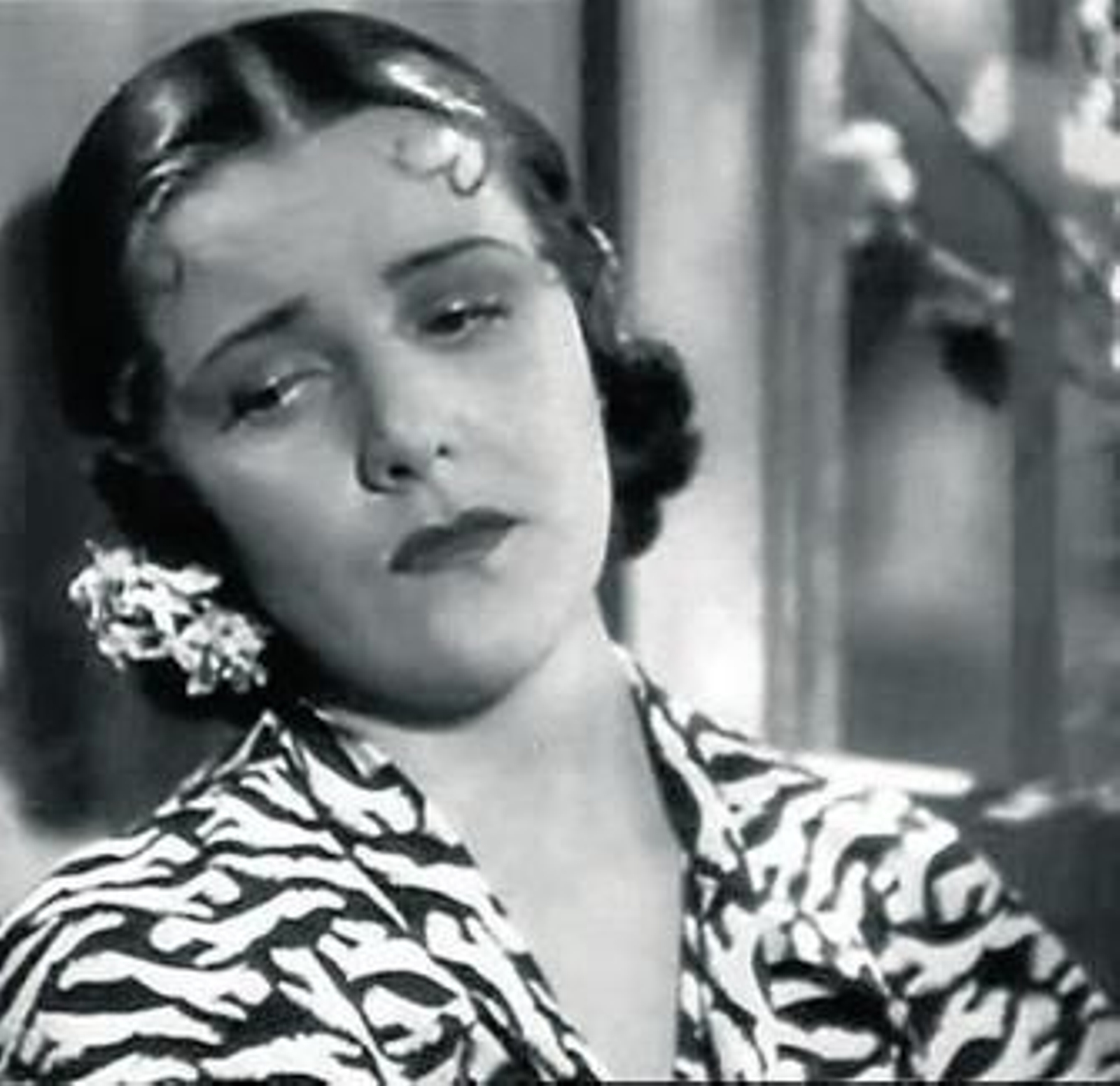 Imperio Argentina, en una escena de 'Morena clara'.