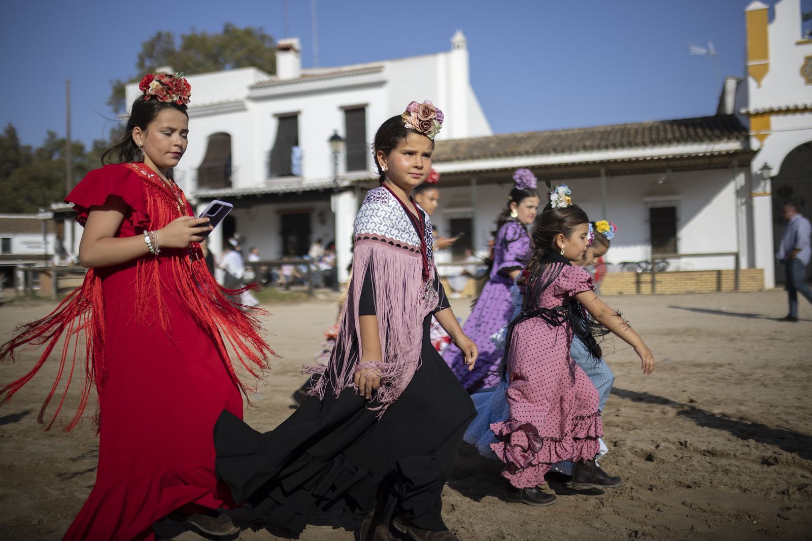 El Rocío 2023: Imágenes de la presentación de las Hermandades y ambiente en la aldea