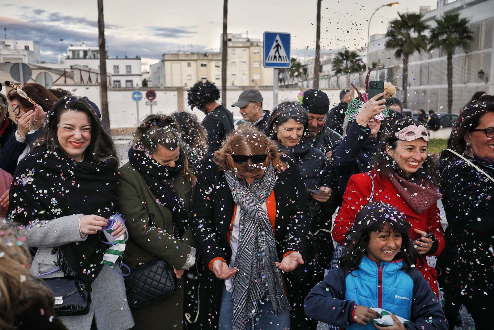 La cabalgata del humo del Carnaval de Cádiz 2023, en imágenes