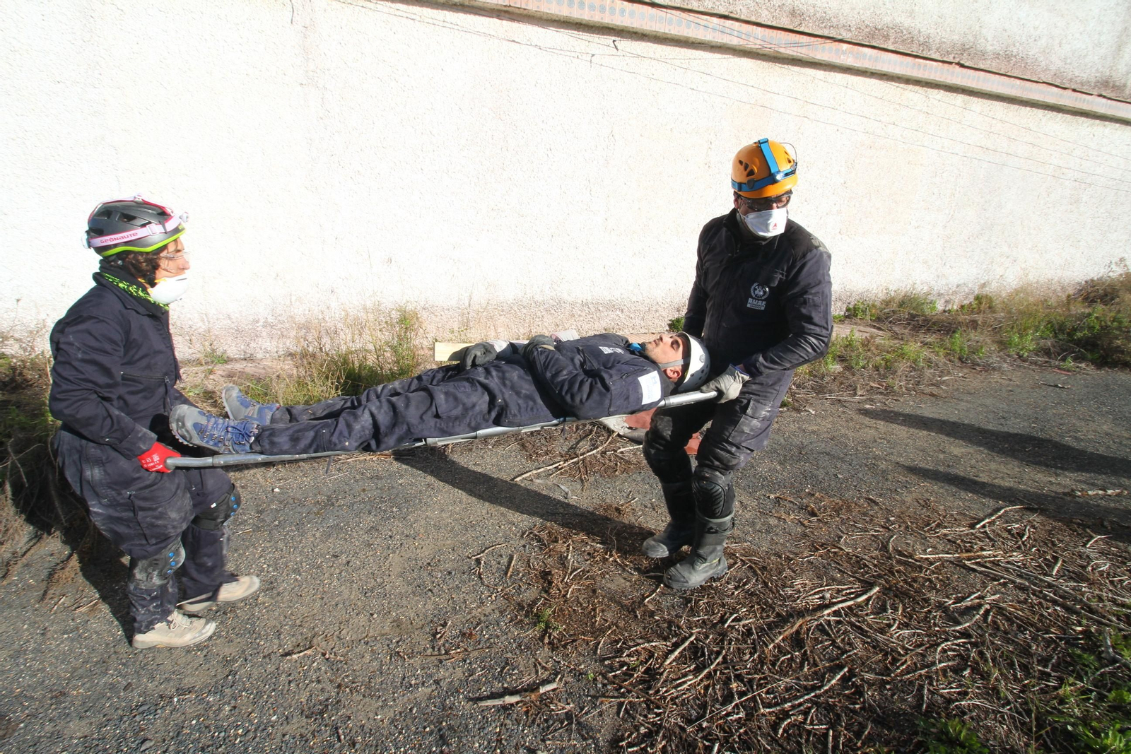 Imágenes del curso Asistencia Sanitaria en Catástrofes de Bomberos Unidos Sin Fronteras