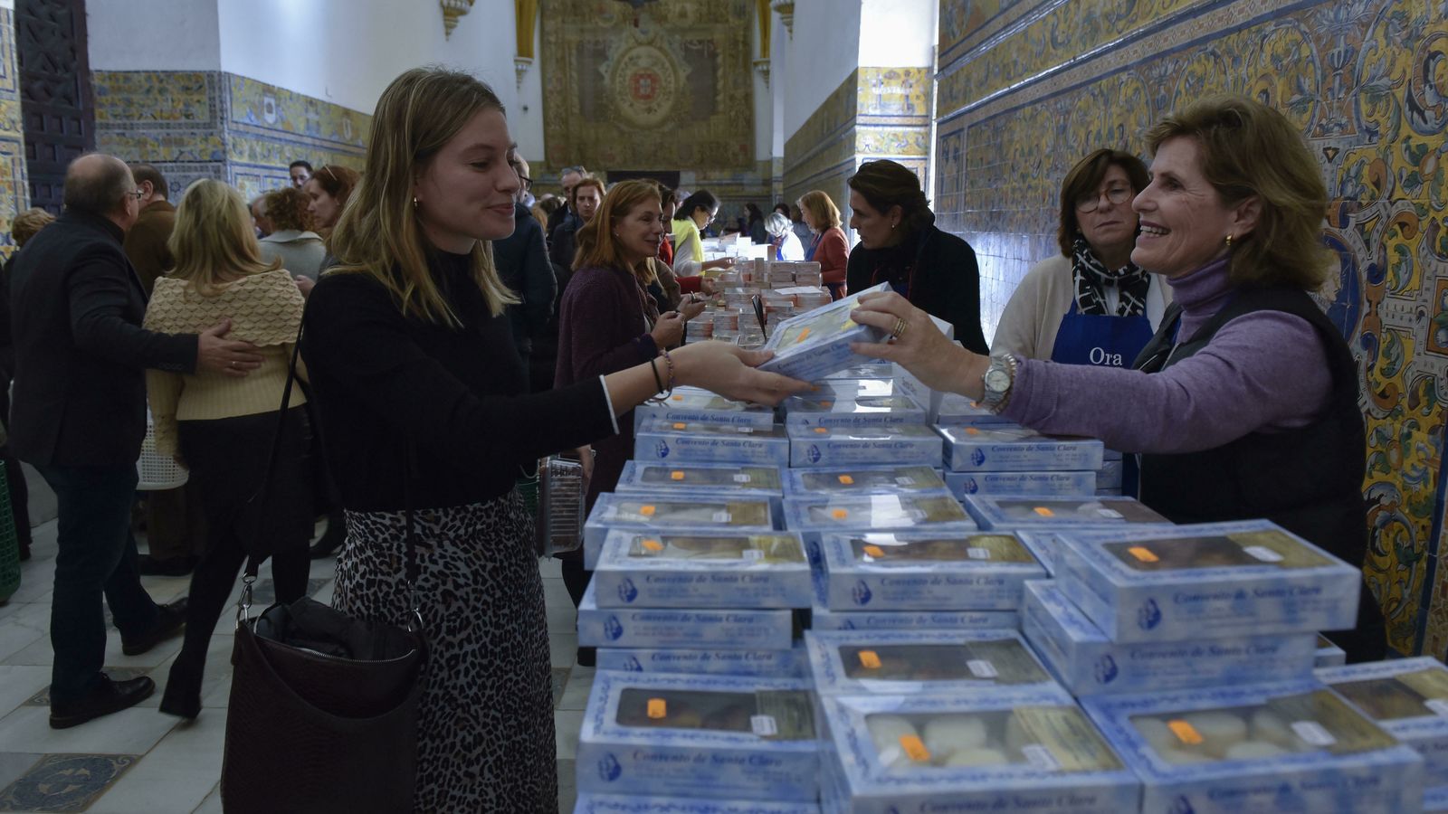 La muestra de repostería conventual se convierte en una de las citas ineludibles del puente festivo.