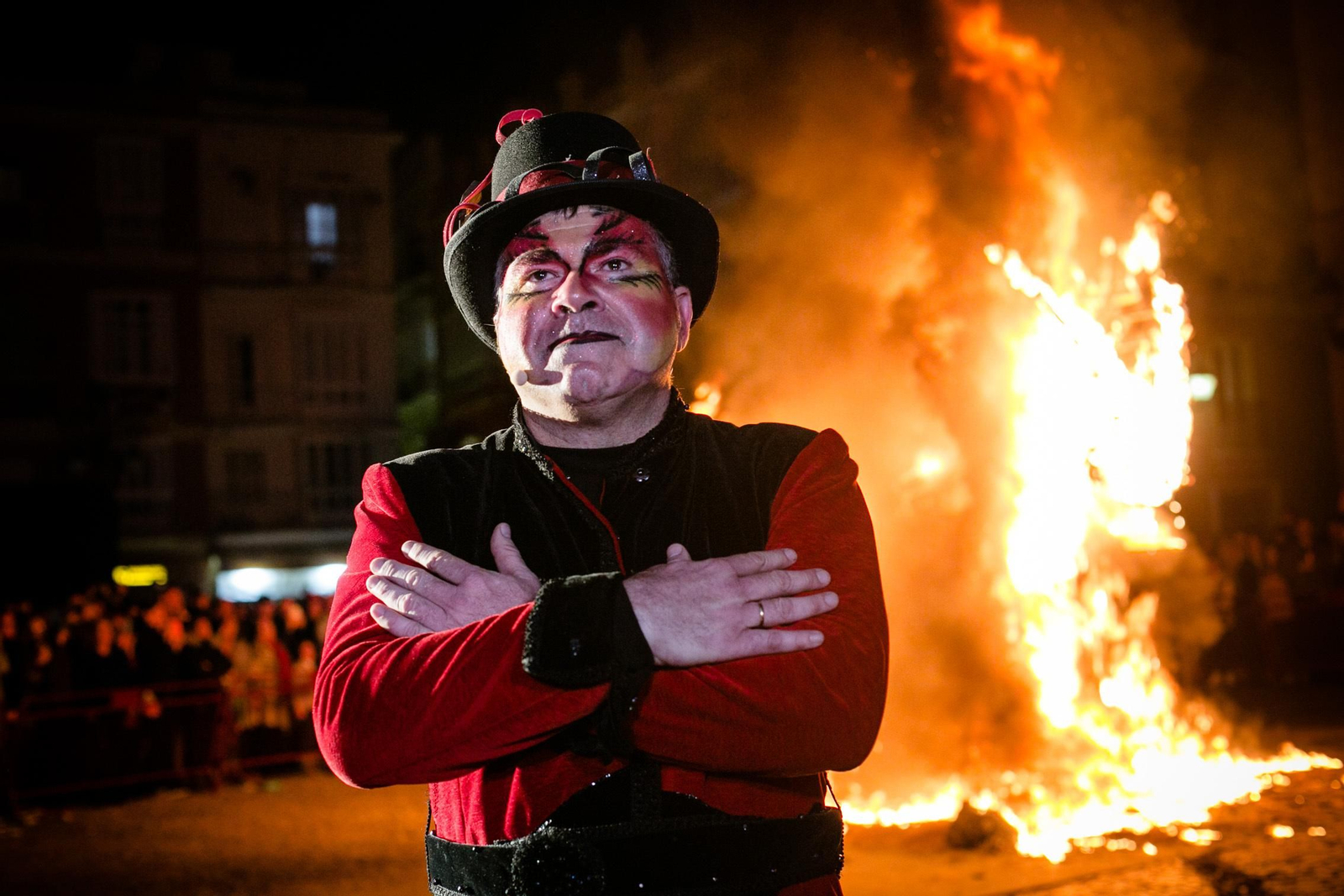 El pregón  y la quema del dios Momo en imágenes