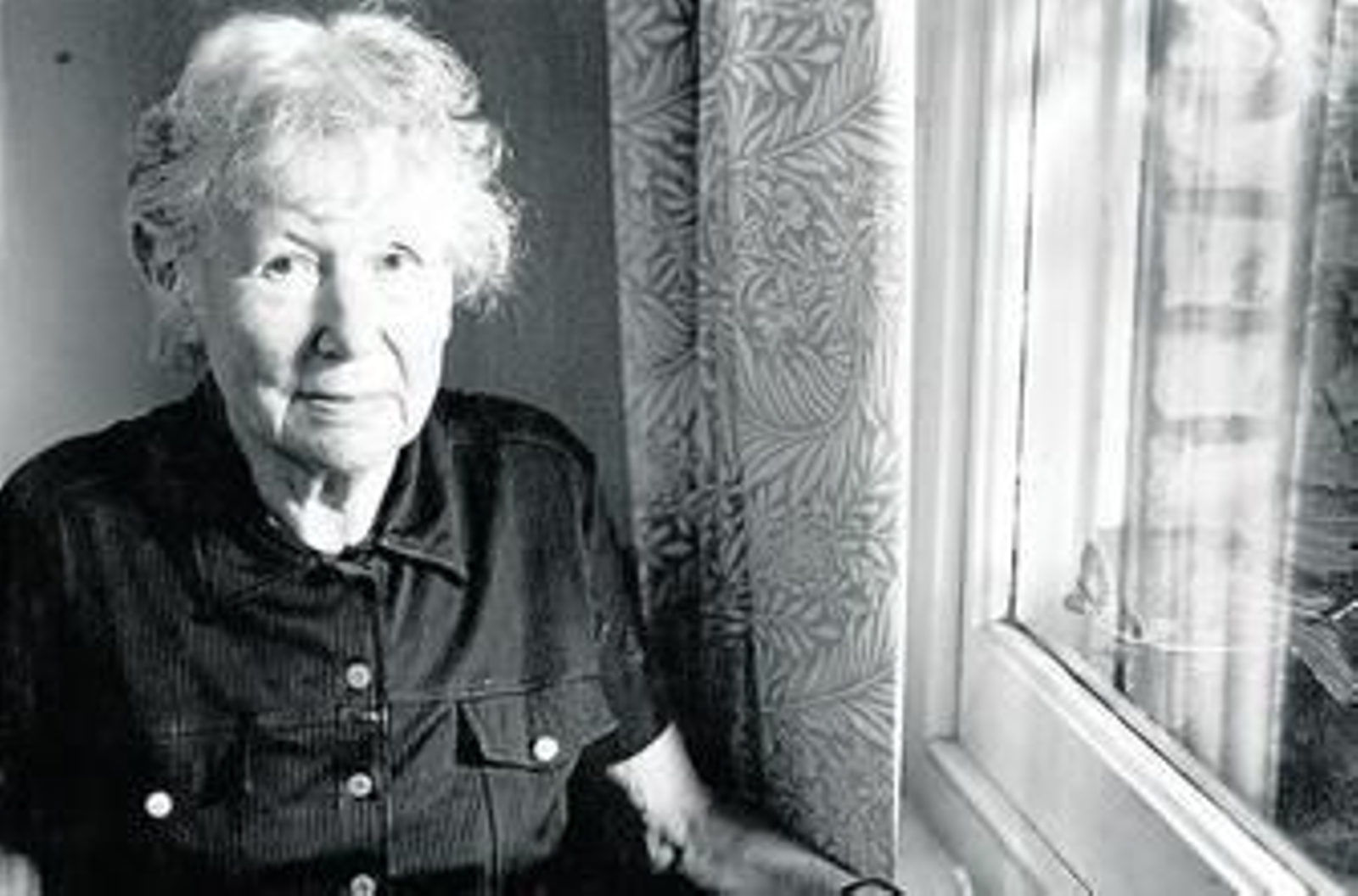 La escritora inglesa Penelope Fitzgerald (1916-2000).