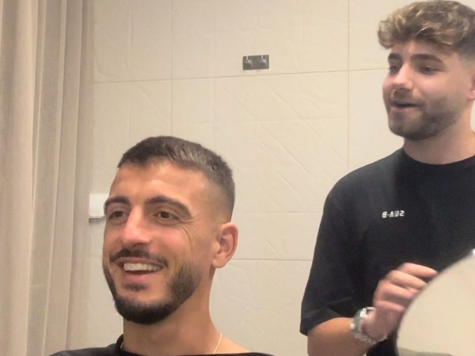 Javi López, con Joselu.