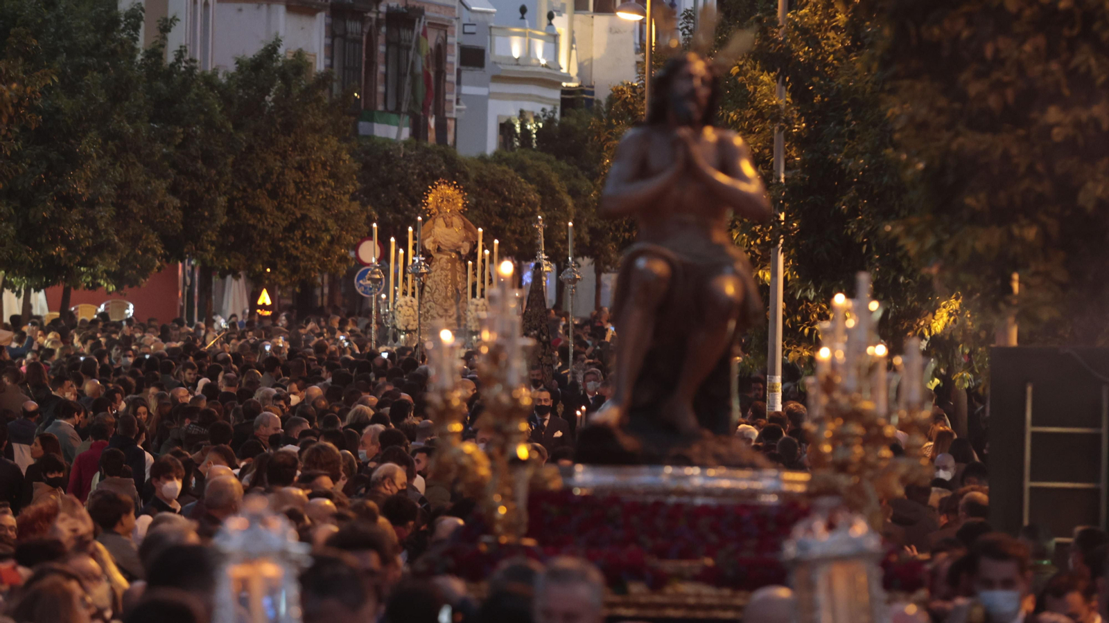 Las imágenes del Vía Crucis de la Hermandad de la Estrella