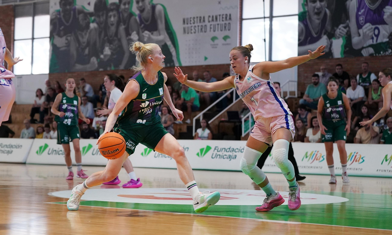 Unicaja Mijas-Santfeliuenc: La fiesta continua en el Martín Urbano (97-59)