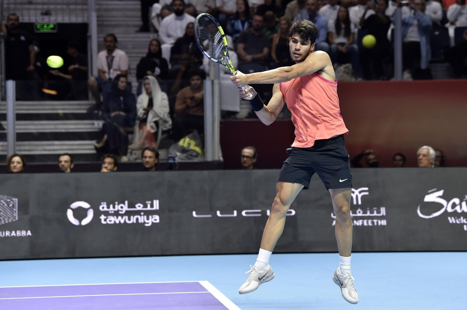 Carlos Alcaraz gana a Rafa Nadal en Arabia y se citan en Málaga: "Vamos a defender a nuestro país"