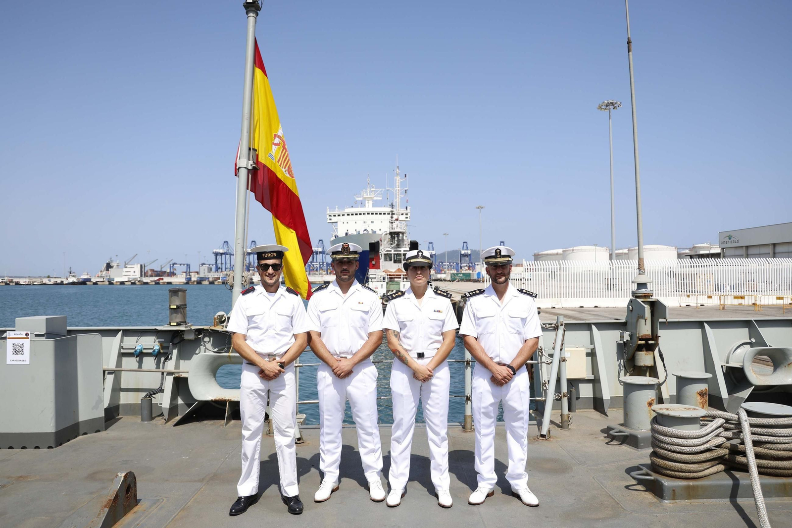 Las fotografías de la visita del buque de la Armada "Furor" al Puerto de Algeciras