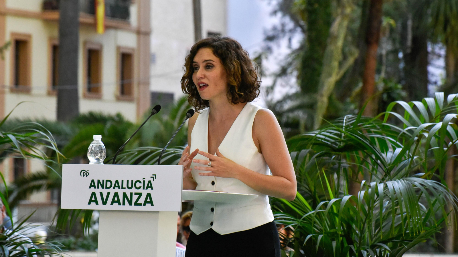 Fotos de Isabel Díaz Ayuso en Algeciras