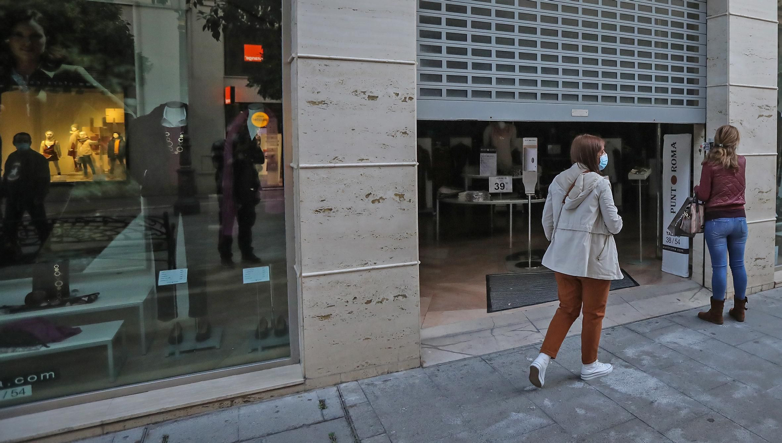 Jerez cierra a las seis de la tarde comercio y hostelería por el toque de queda