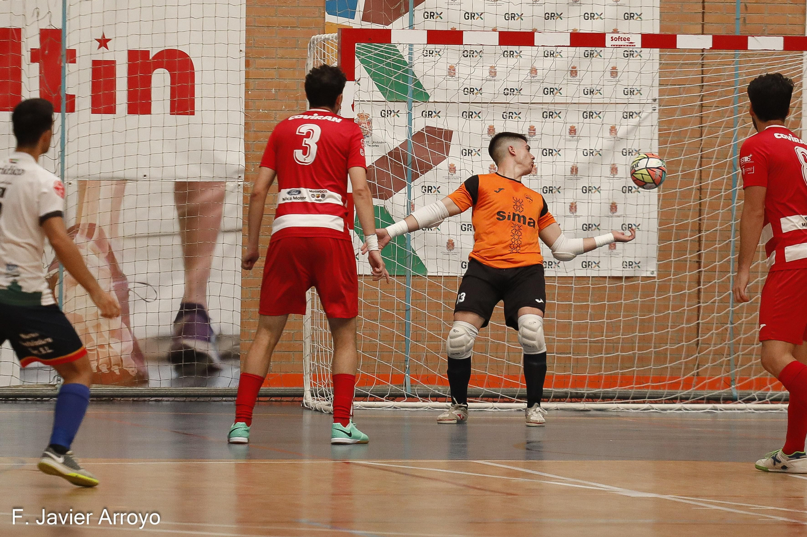 El Sima Granada no pudo continuar su buena racha de resultados.