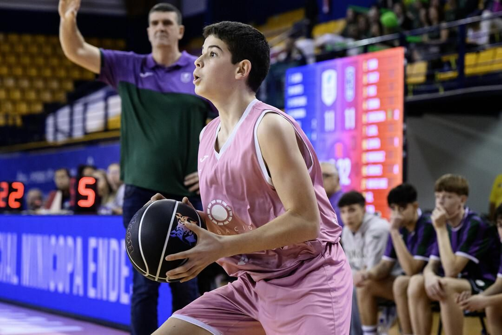 Minicopa Endesa: Tremenda victoria del Unicaja ante el Joventut
