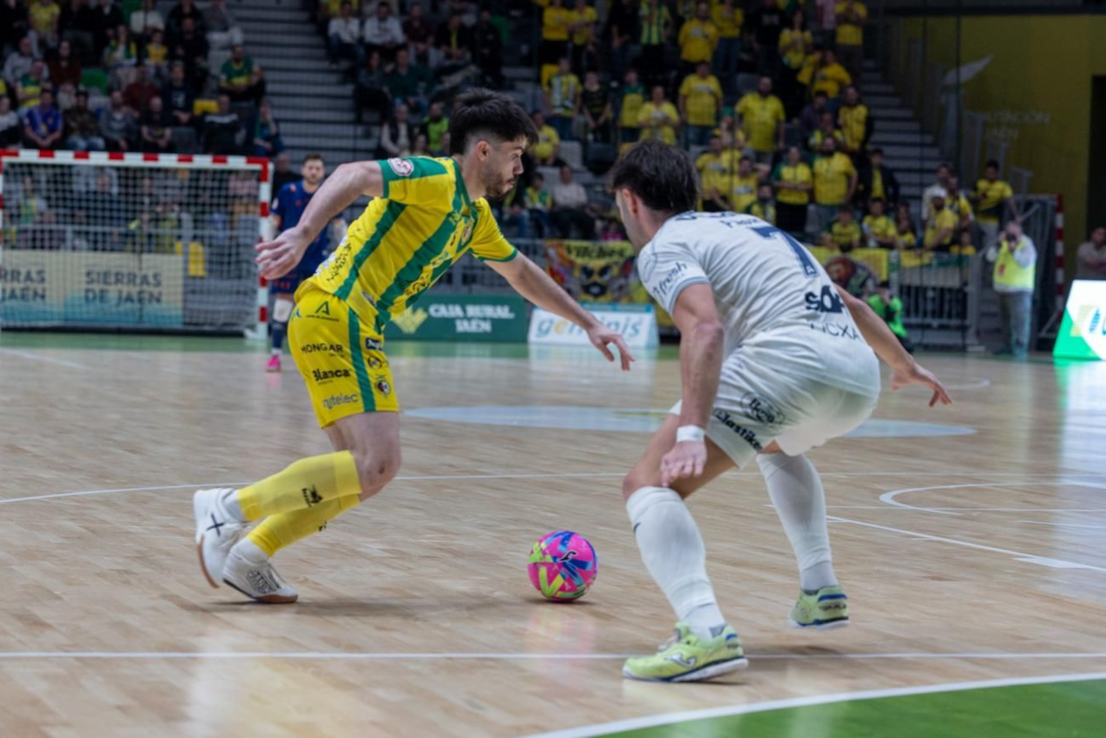 Jaén Paraíso Interior FS  4-3 Family Cash Alzira