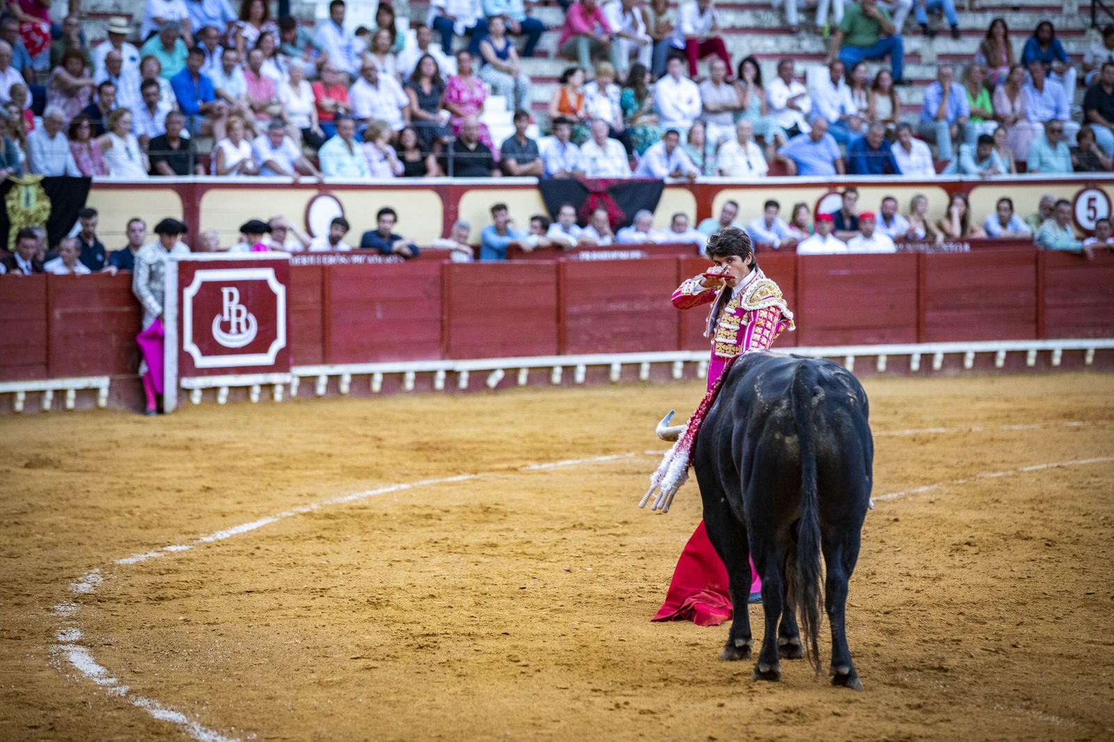 Diego Urdiales, Sebastián Castella y Daniel Luque, en la plaza de toros de El Puerto