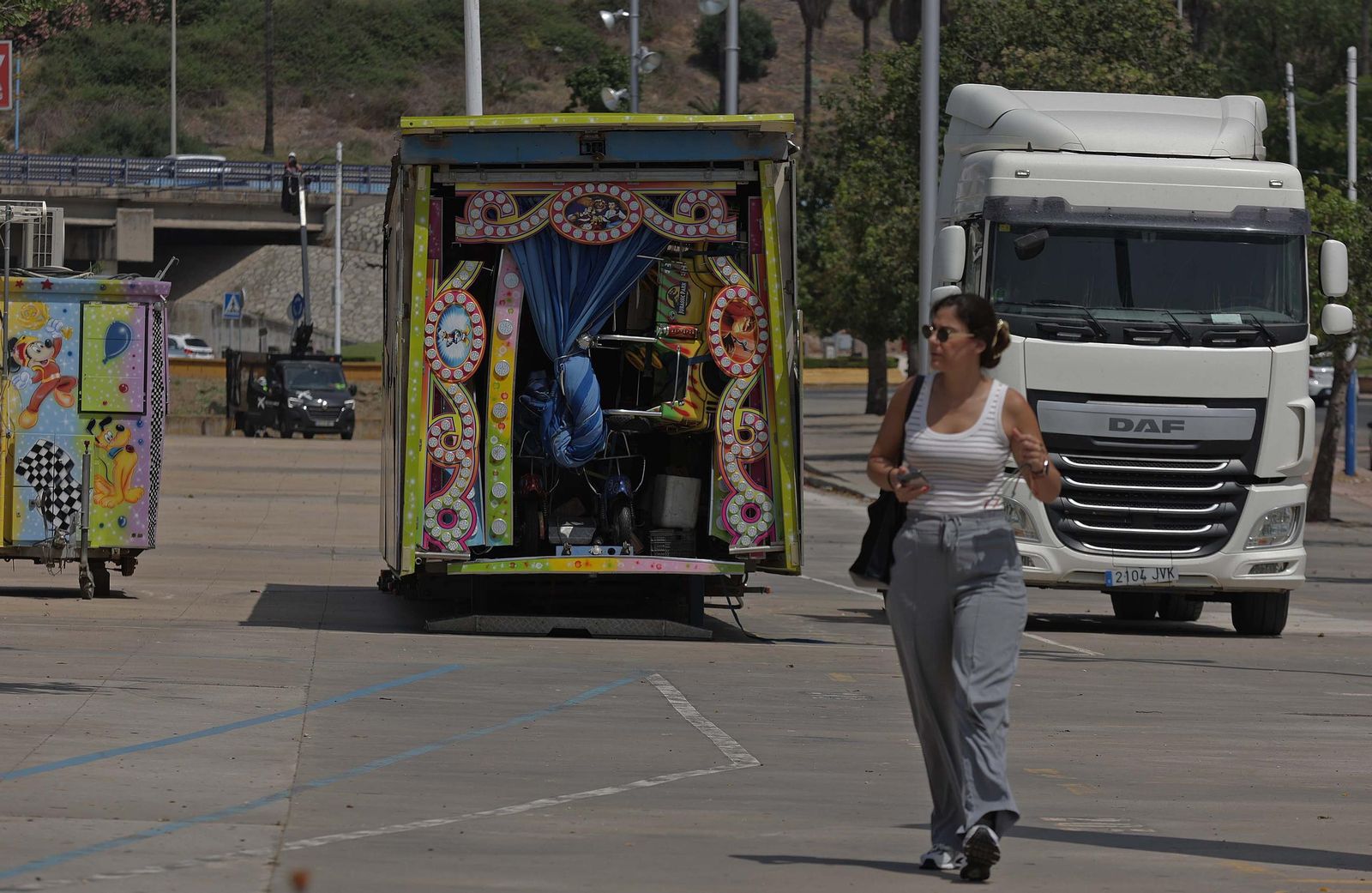 Fotos del montaje de la Feria Real de Algeciras 2025
