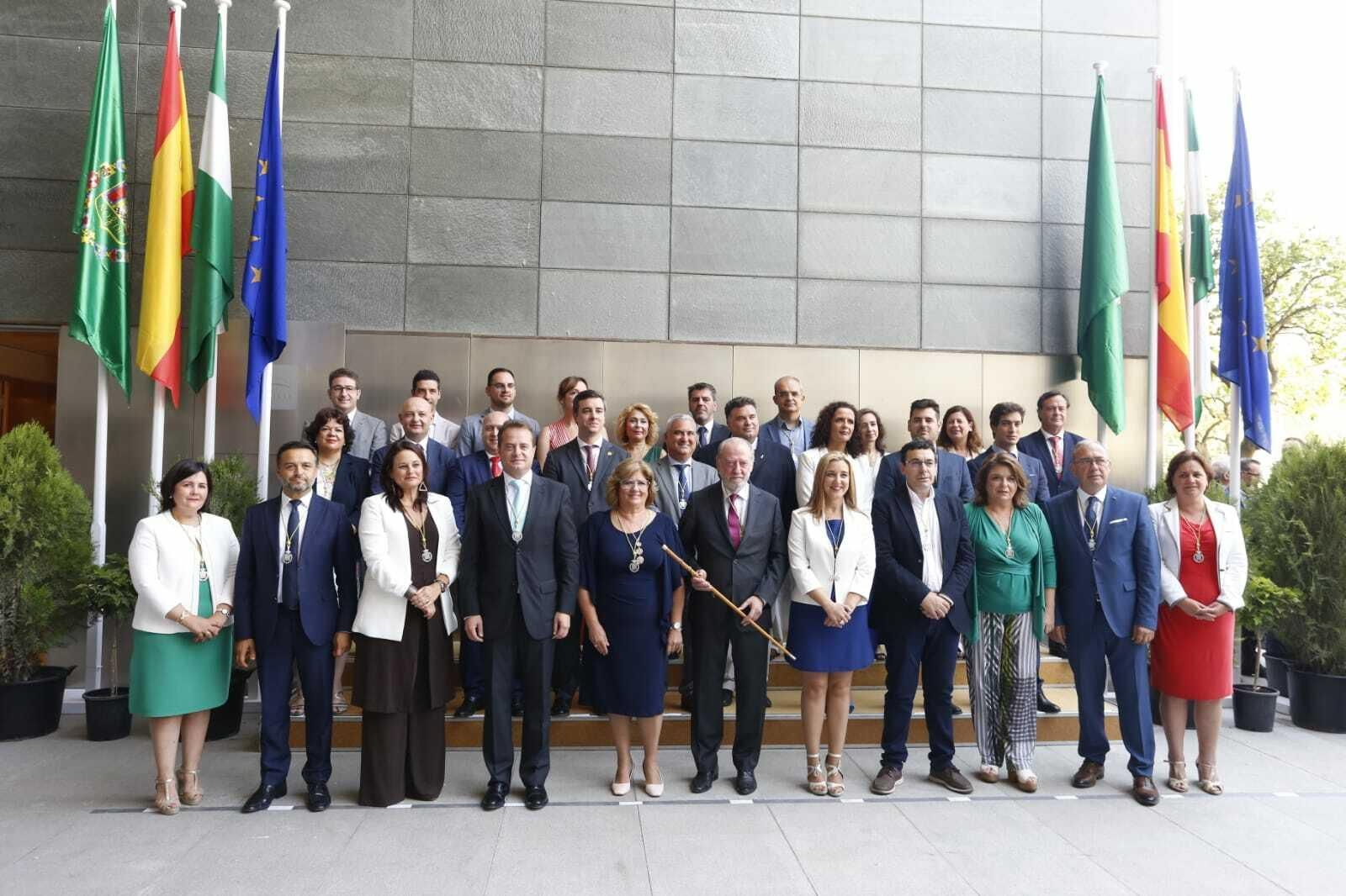 Las imágenes del pleno de constitución de la Diputación de Sevilla