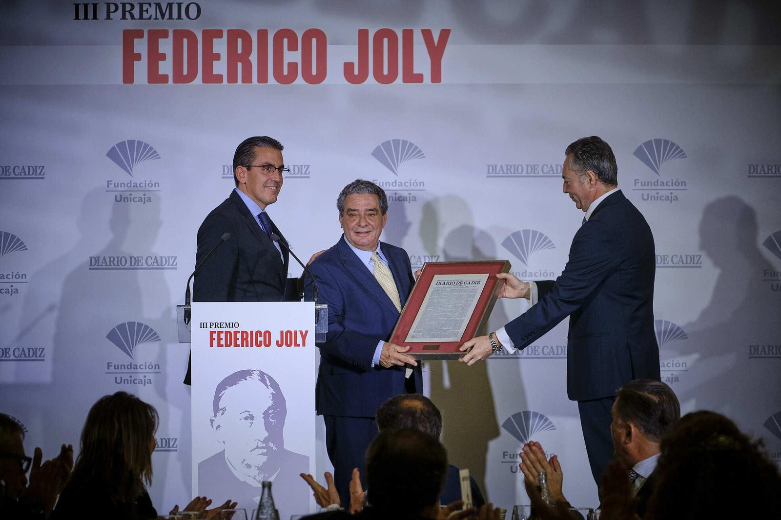 Entrega del premio Federico Joly a Augusto Delkáder