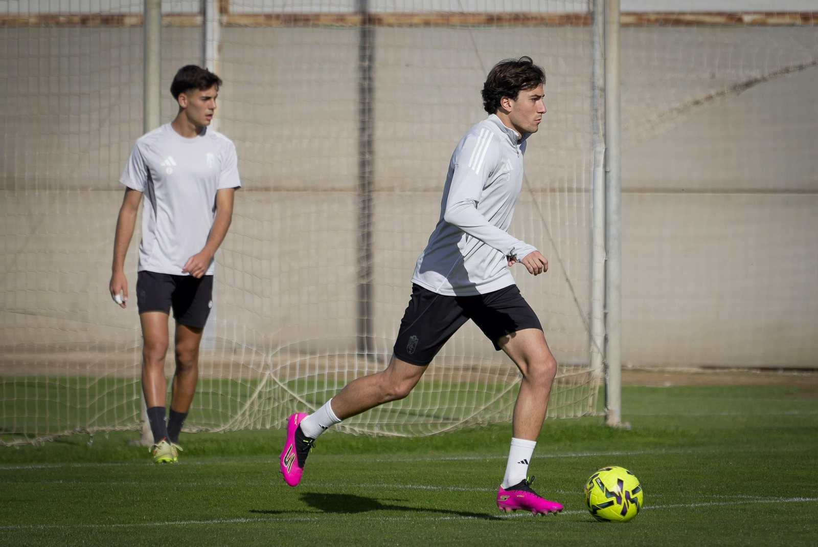 Las imágenes del entrenamiento del Granada CF