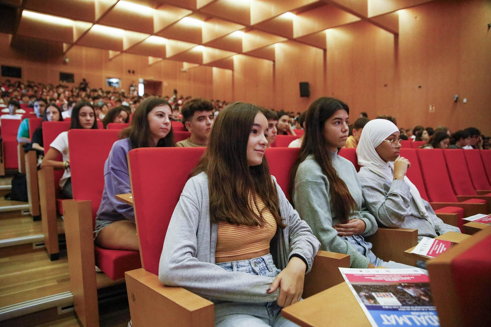 La IX Edición del concurso en resolución de problemas matemáticos Indalmat de Almería, en imágenes