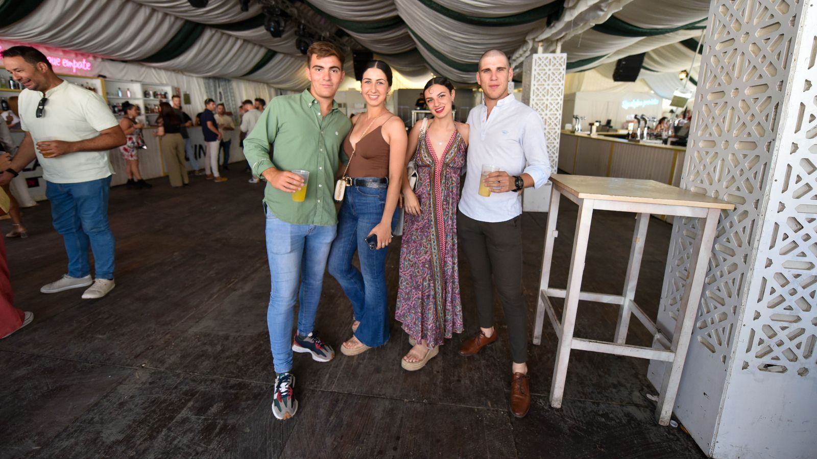 Búscate en las fotos del sábado en la Feria de Los Barrios 2023