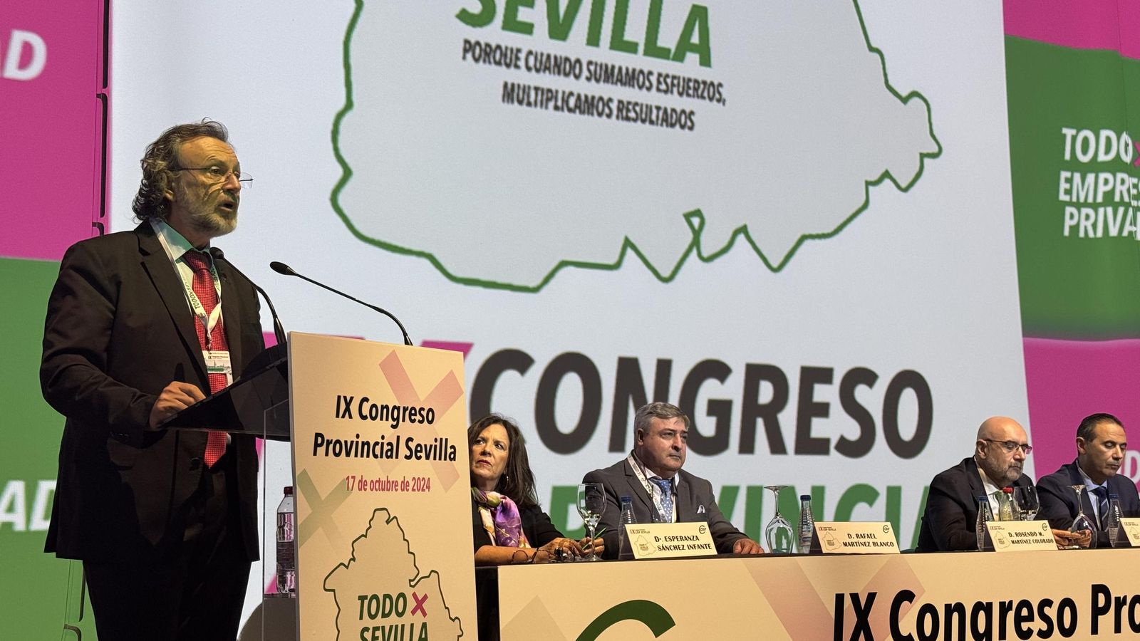 Rosendo Martínez Colorado.