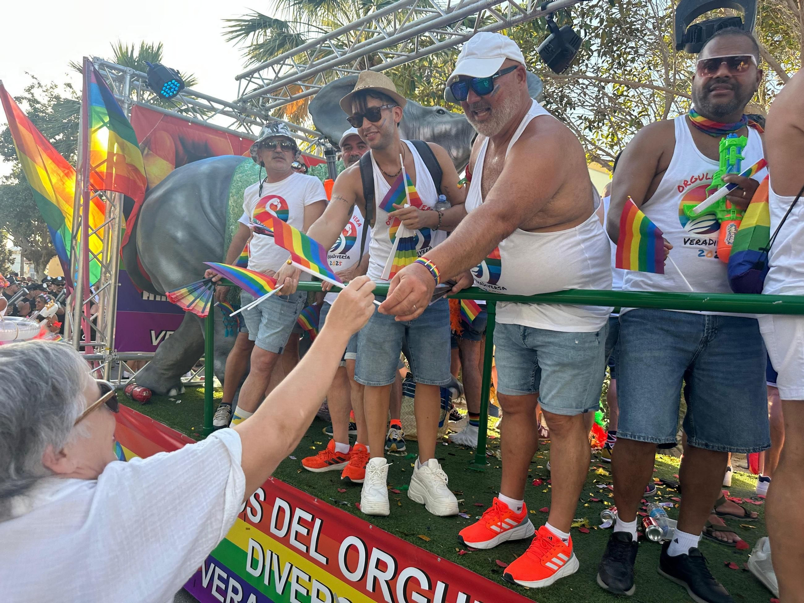 El Gran Desfile del Orgullo de Vera, en imágenes