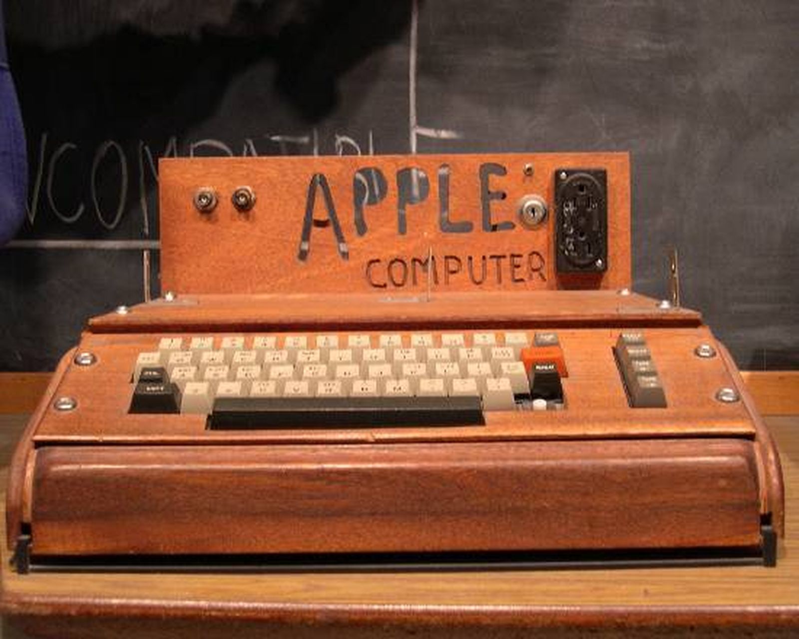 Un Apple I, subastado por 388.000 dólares