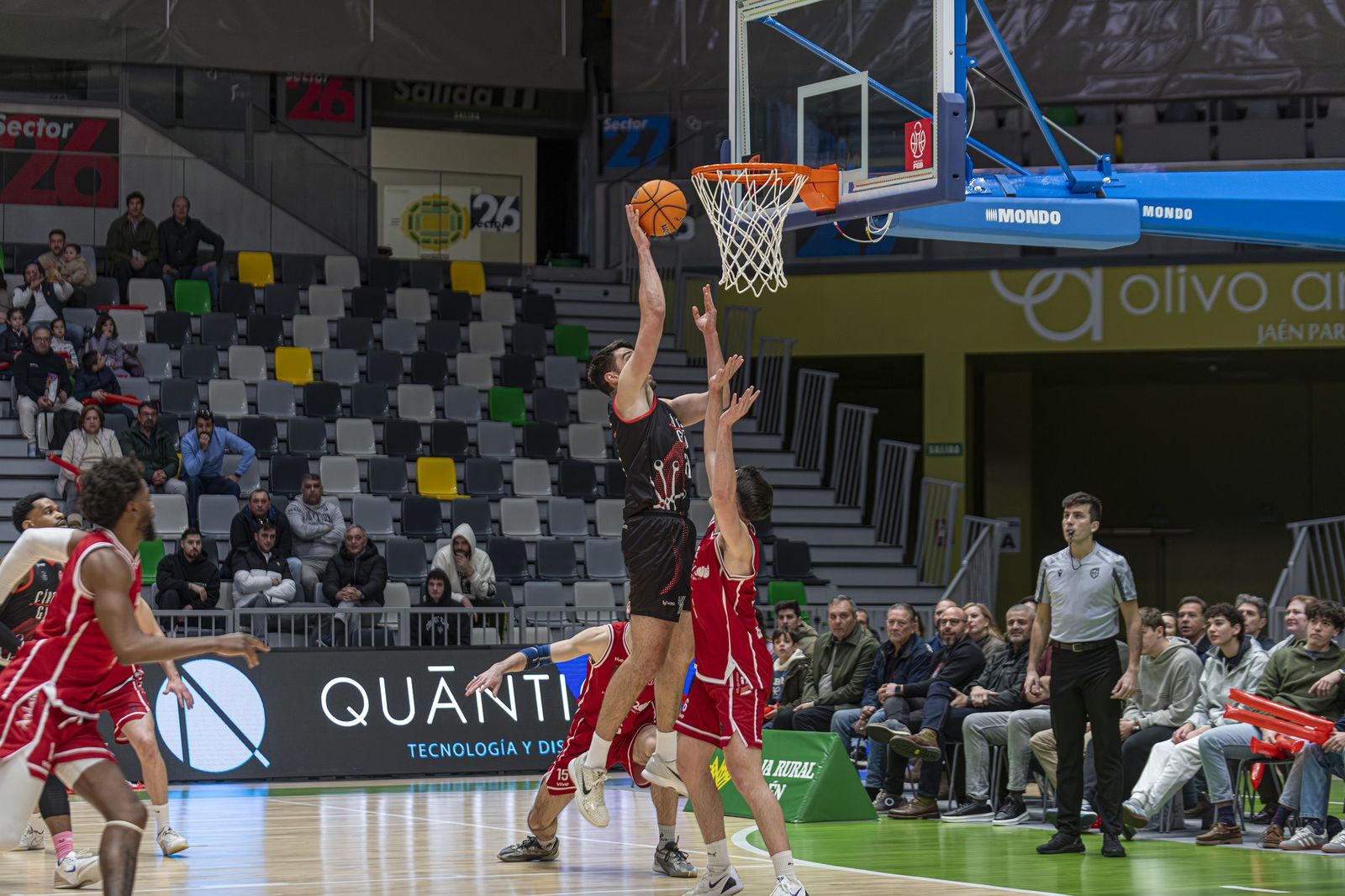 El cuadro gijonés venció a la escuadra jiennense.