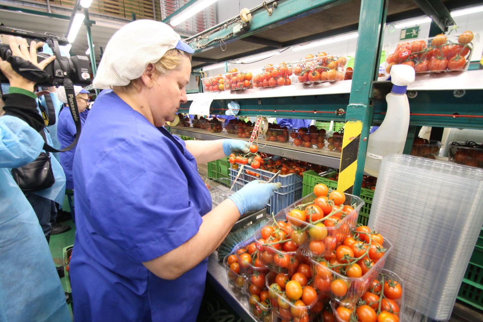 Las imágenes de la visita de Susana Díaz a Almería