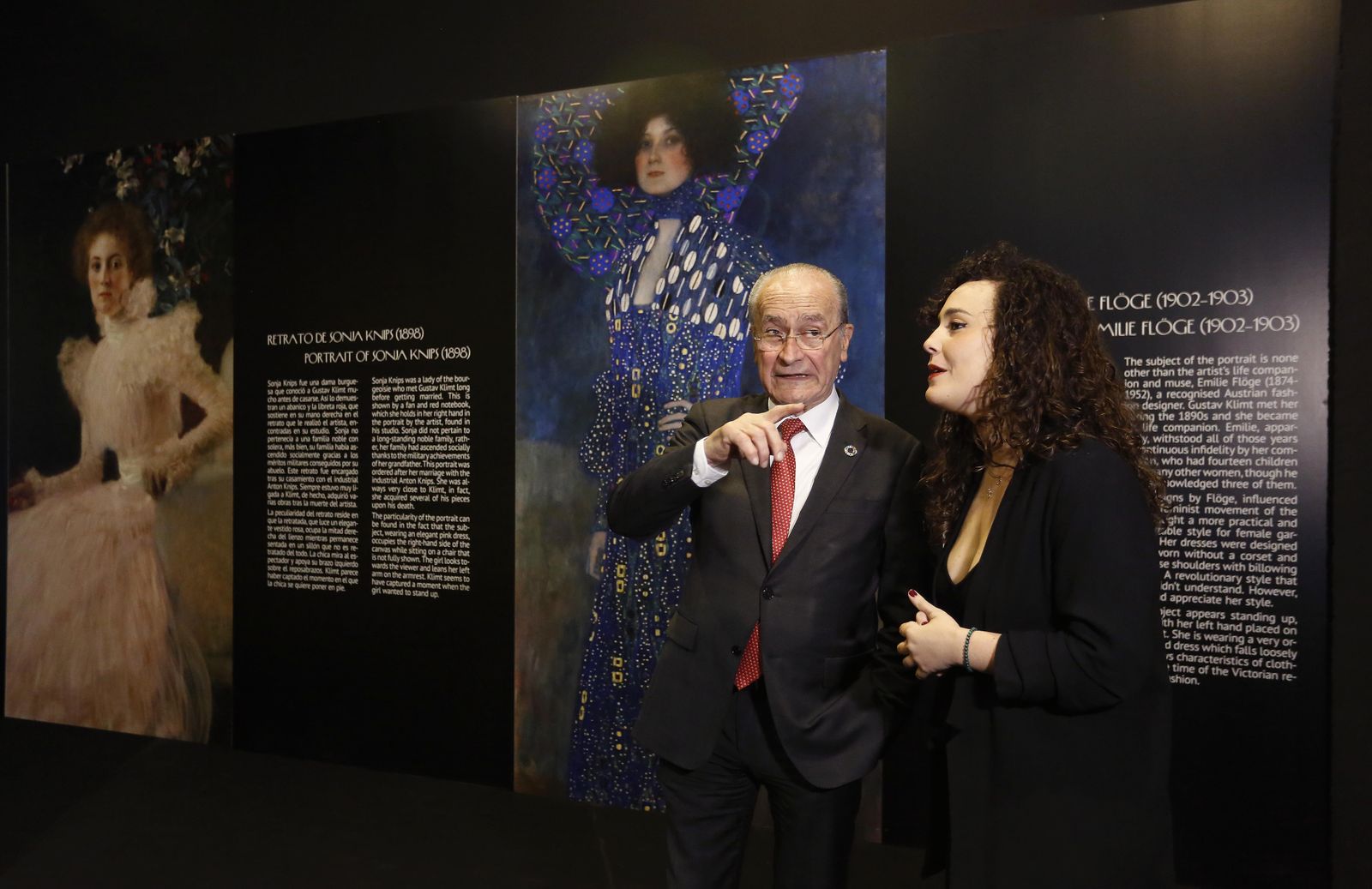 Fotos de la exposición 'El Oro de Klimt' en el Muelle Uno