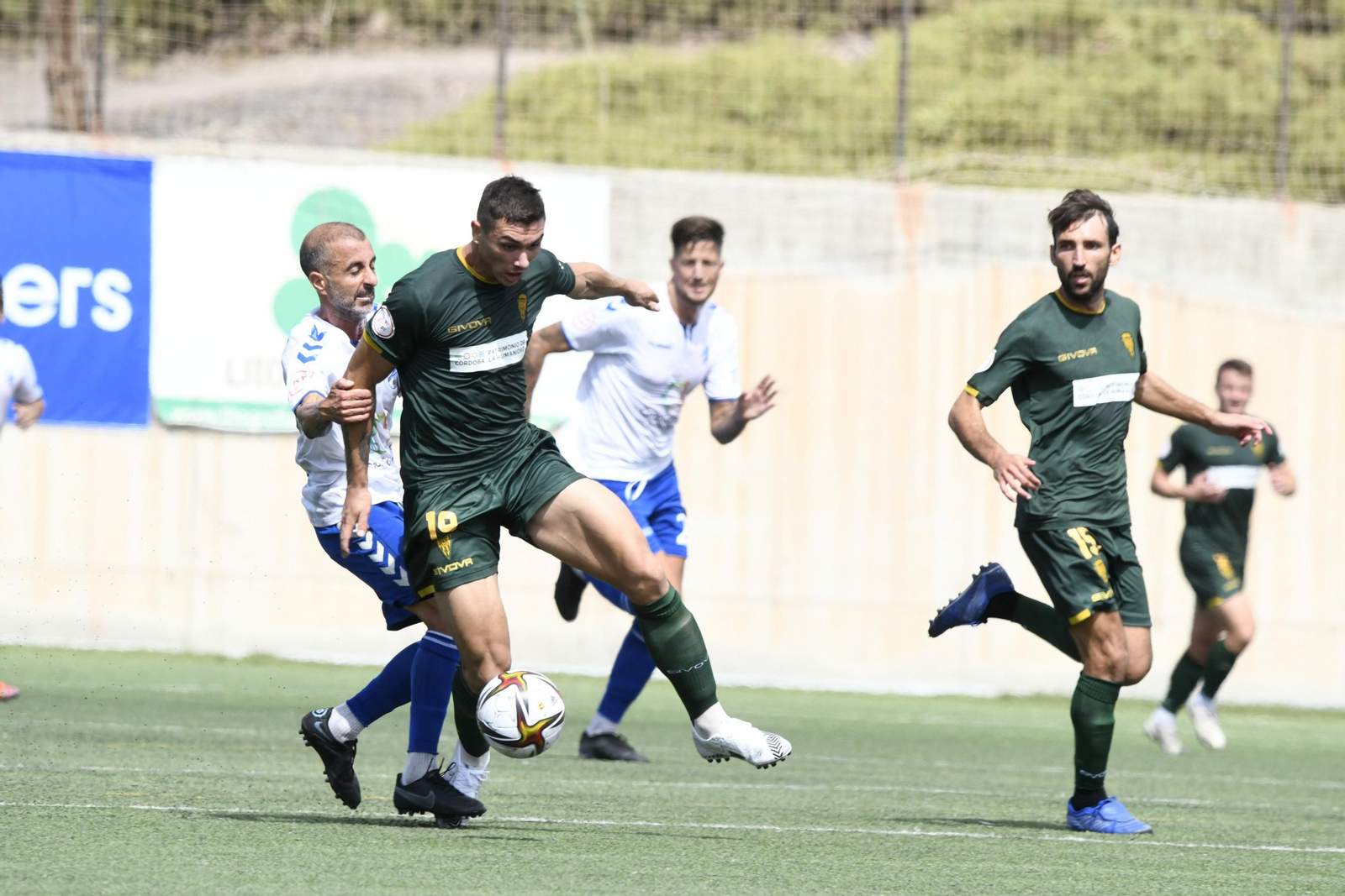 El empate del Córdoba CF ante el Tamaraceite, en imágenes