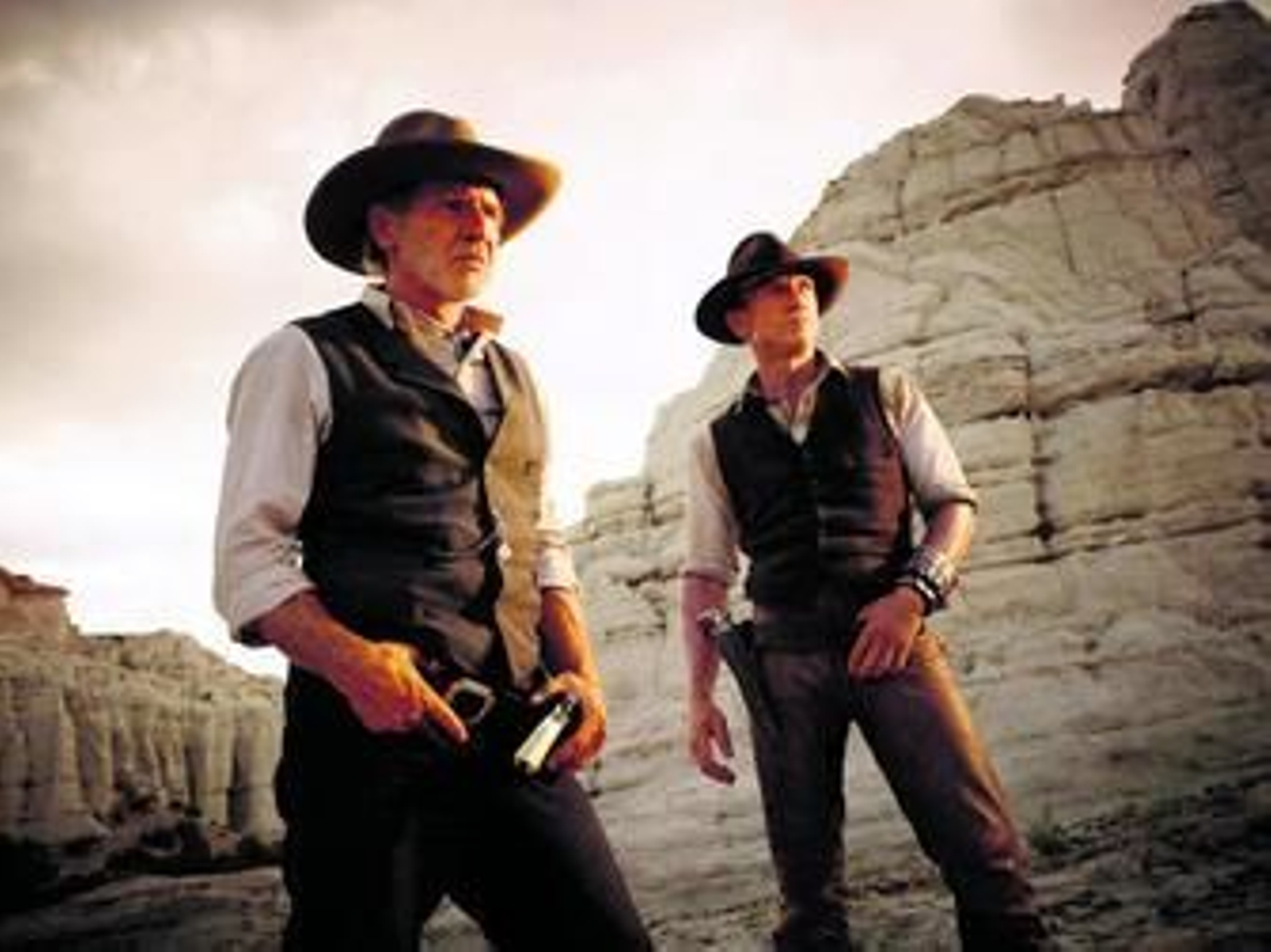 Harrison Ford y Daniel Craig, Indiana Jones y James Bond se ven las caras en este filme de Jon Favreau.