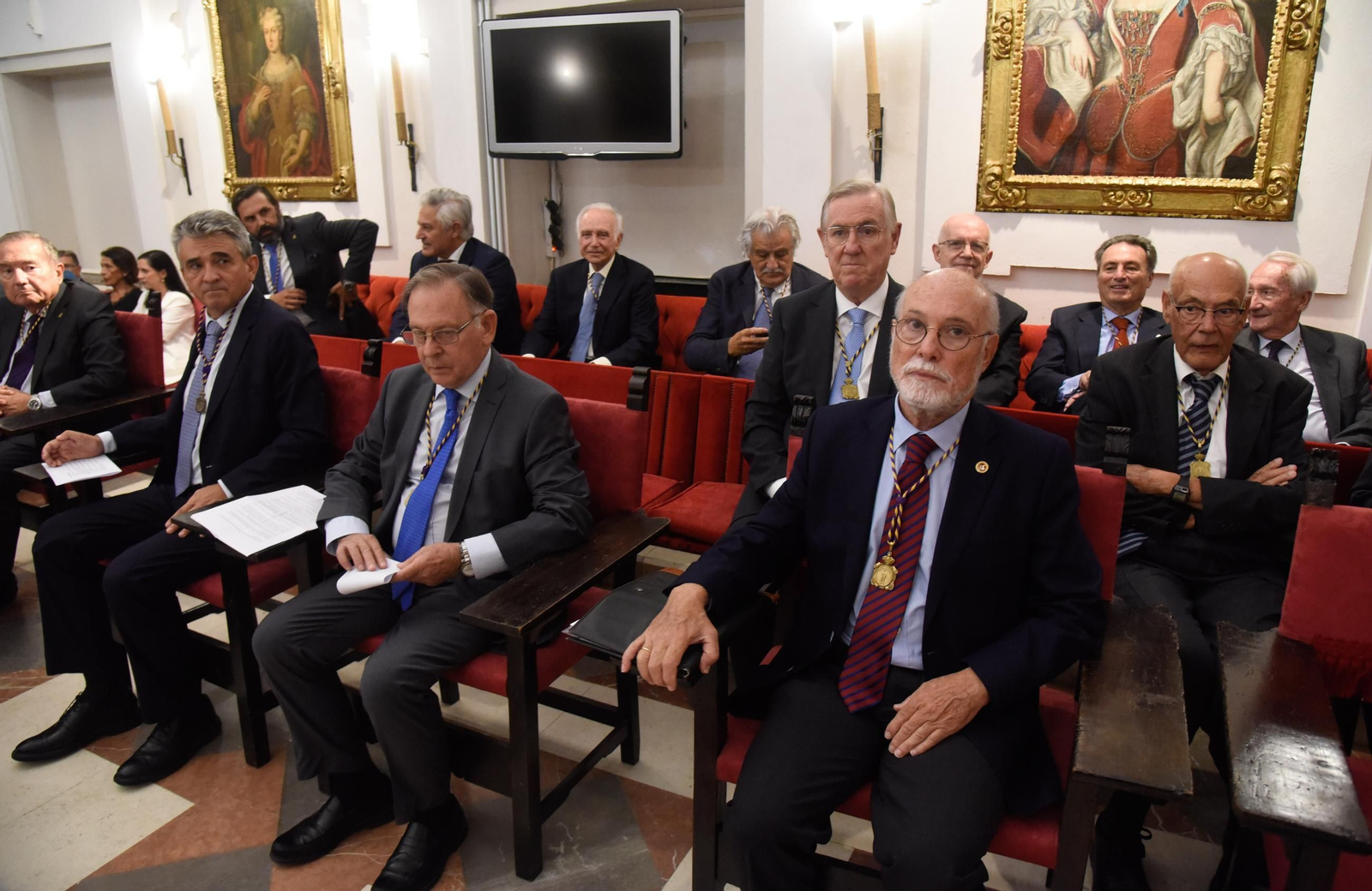 La Academia de Medicina de Sevilla recepciona a tres nuevos académicos correspondientes