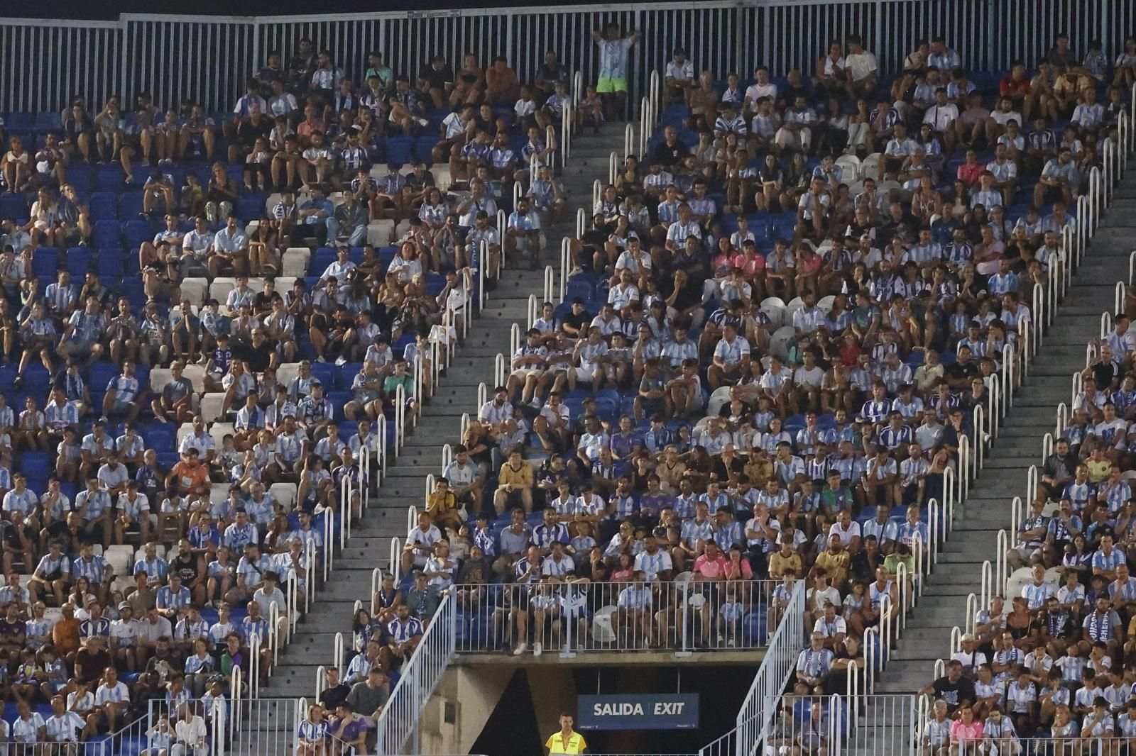 Búscate en las gradas de La Rosaleda en el Málaga CF-Real Sociedad B