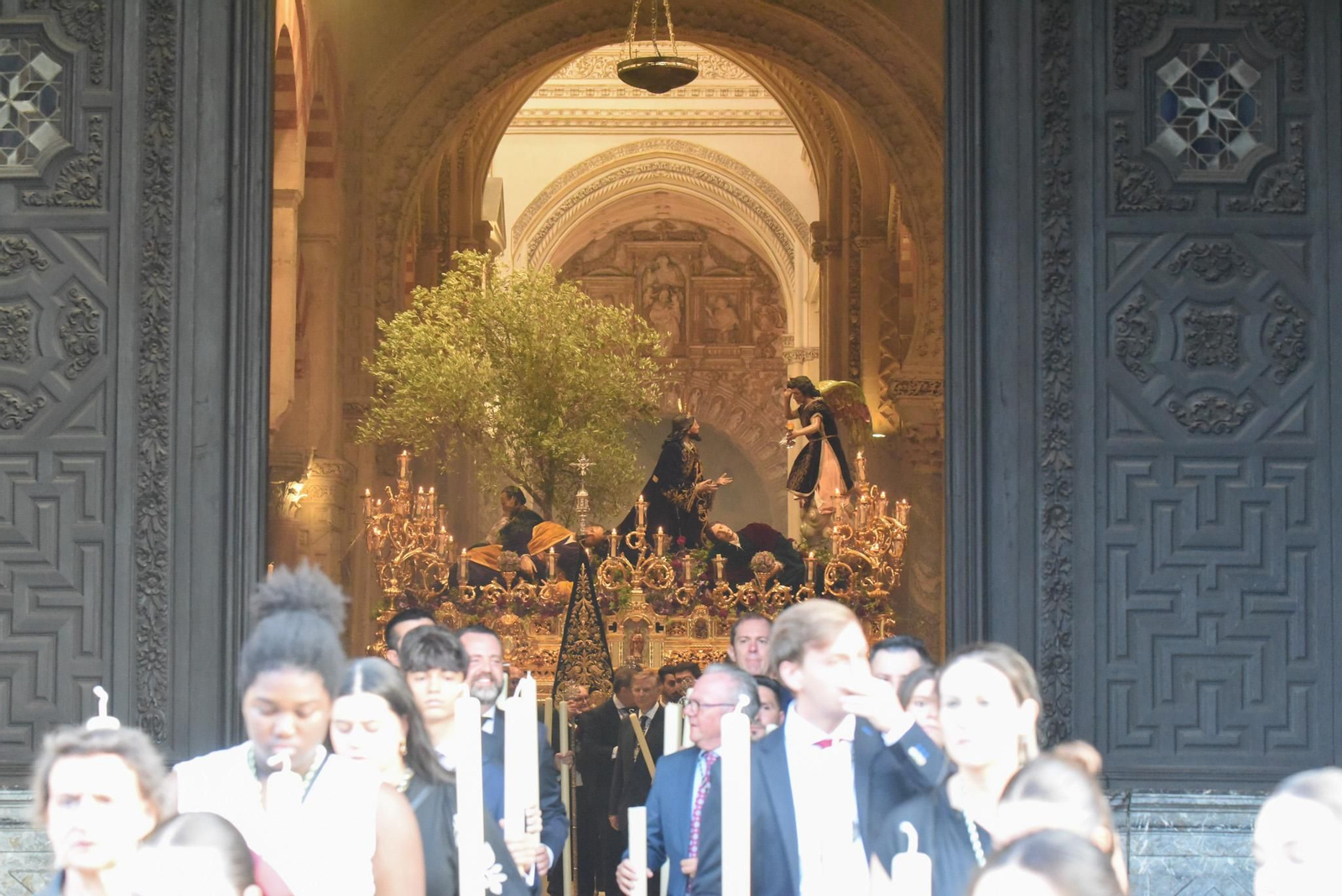 La procesión extraordinaria del Señor del Huerto en Córdoba