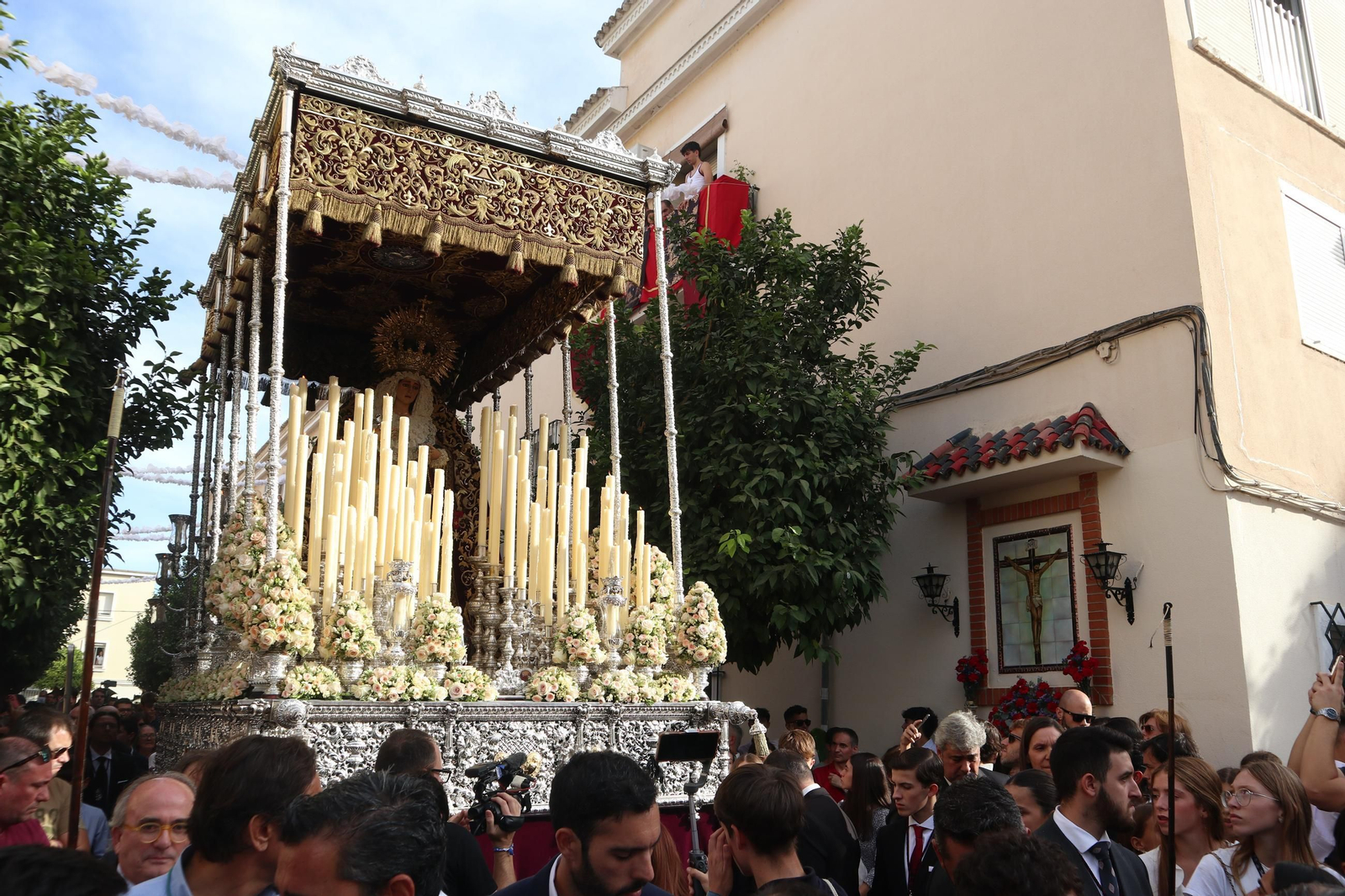 Extraordinaria de la Virgen del Valle de Huelva en imágenes
