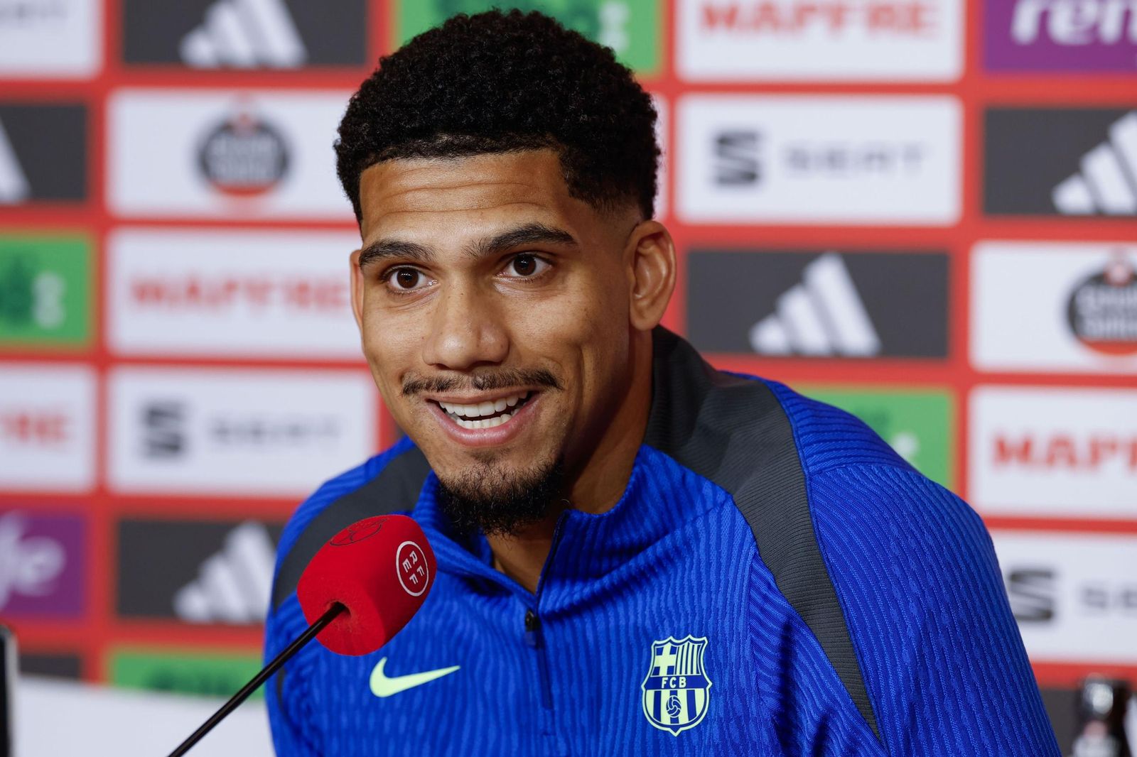 La fotos del día antes de la final de Copa Barcelona - Real Madrid