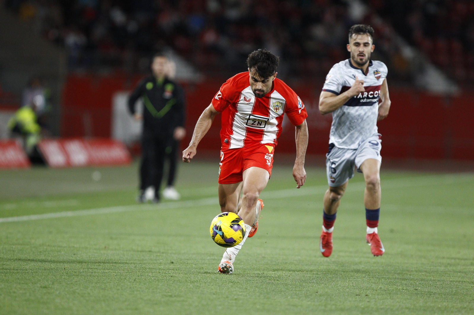 Las mejores imágenes del partido U.D. Almería-Levante U.D.