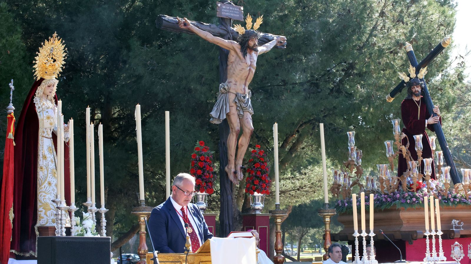 Misa por el X Aniversario de las Hermandades Cristo de la Sed y Salud de San Rafael