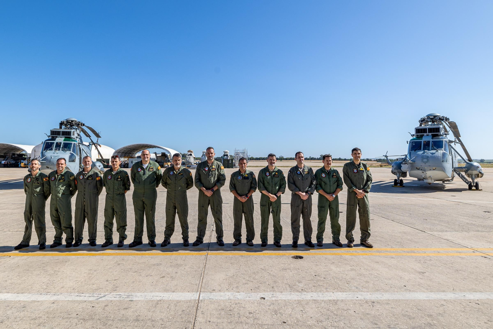 Imágenes de la Despedida del Sea King de la quinta escuadrilla