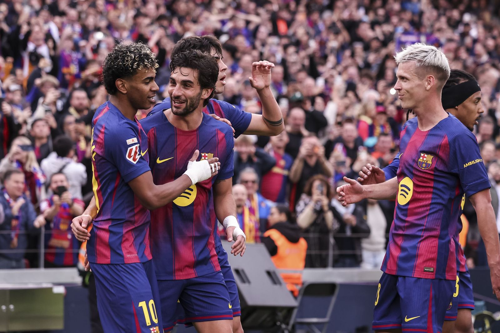 Las fotos del Barcelona-Villarreal en la gran tarde de Lamine