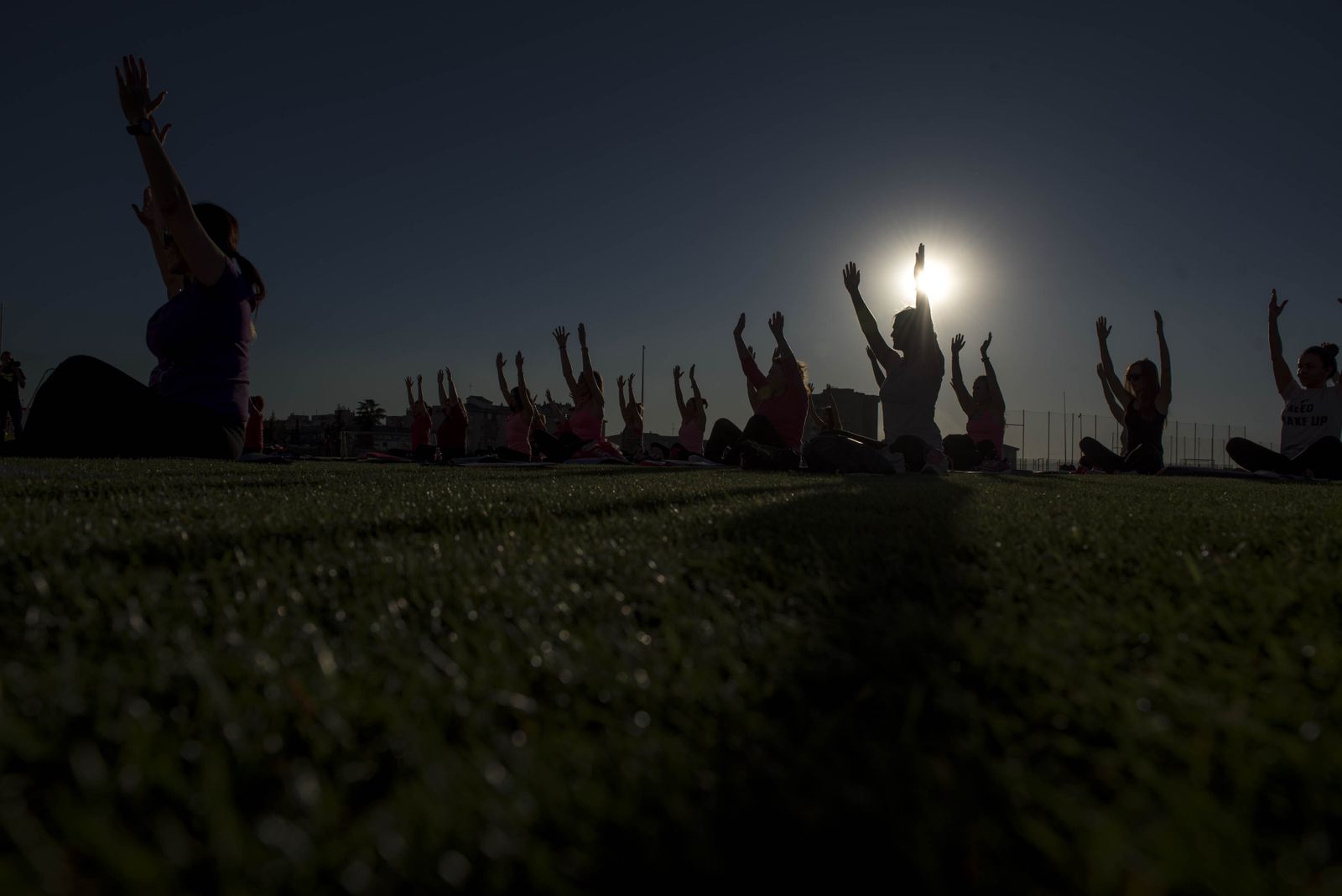 Las clases de yoga serán vía zoom.