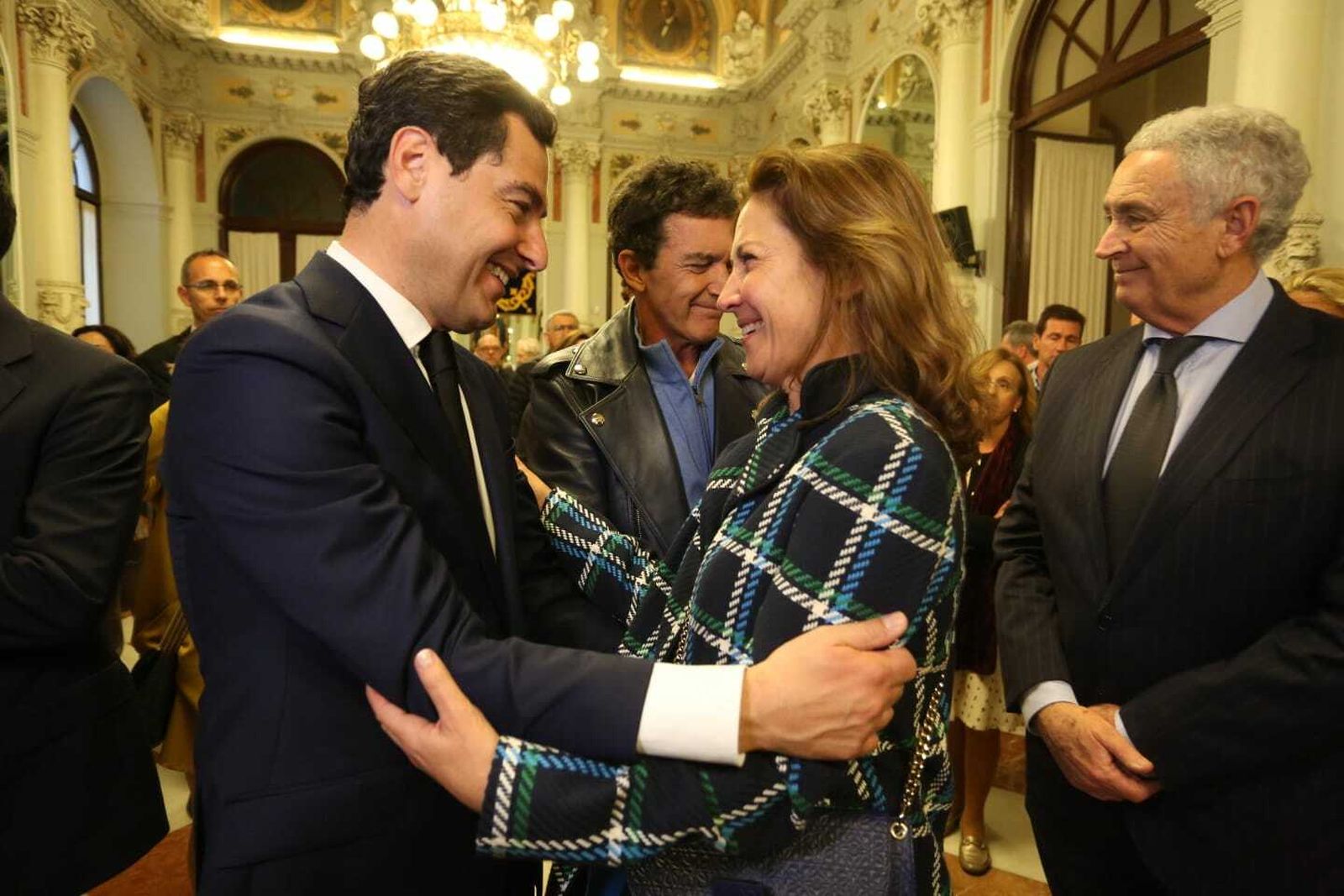 Fotos de la capilla ardiente de Manuel Alcántara